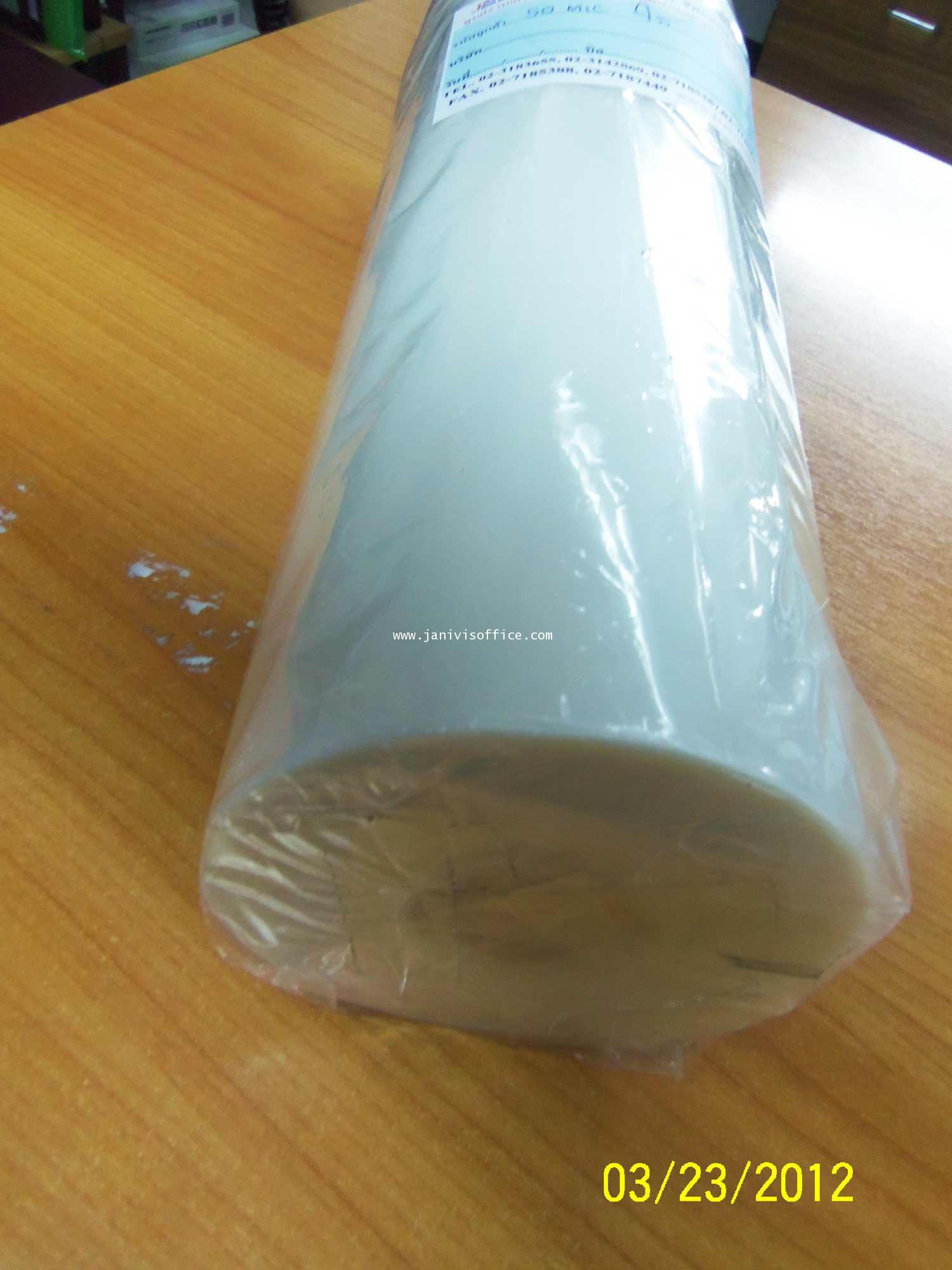 พลาสติกเคลือบชนิดม้วน GMP (P.E.T) 50 ไมครอน 12.5 นิ้ว*125M ชนิดใส (Glossy) - Image 2