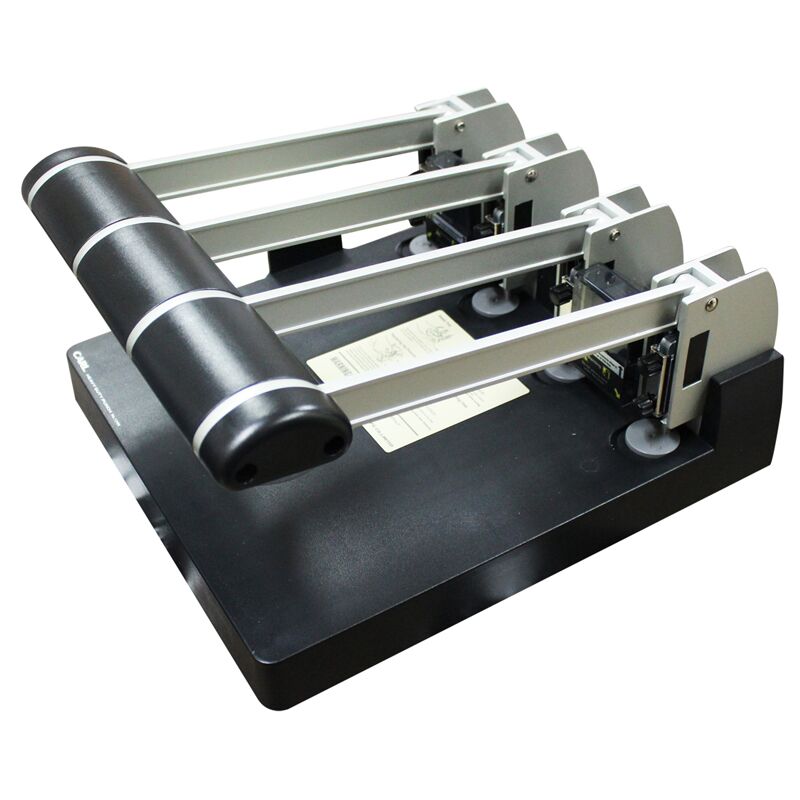 เครื่องเจาะ4รู คาร์ล CARL 124N(เจาะหนา145แผ่น)